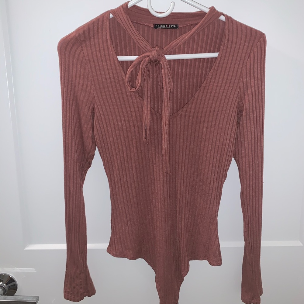 Fashion Nova Body Suit with tie